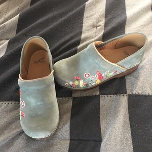 Dansko clogs sz 39! Lots of life left